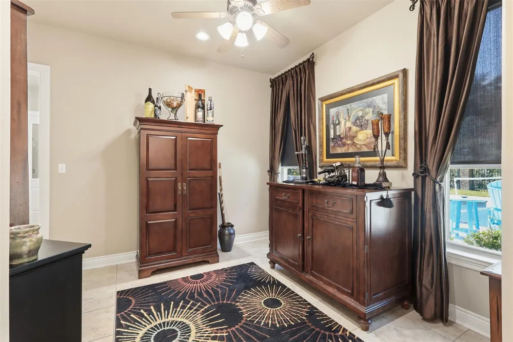 151 Lyndsey Drive Montgomery, TX 77316