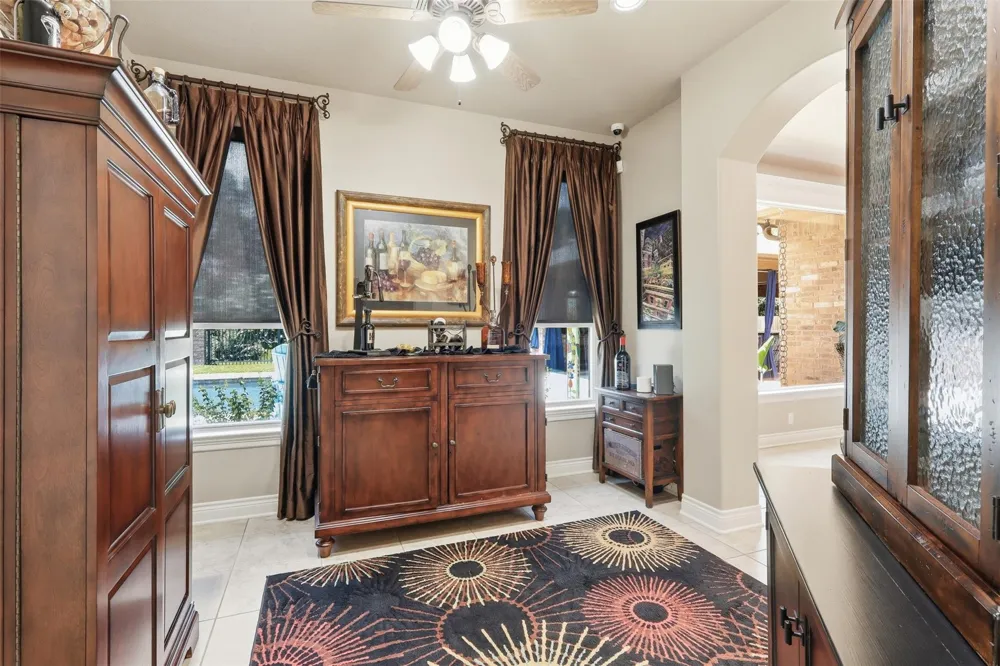 151 Lyndsey Drive Montgomery, TX 77316