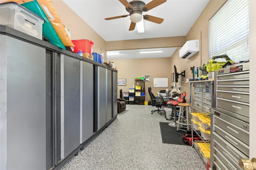 151 Lyndsey Drive Montgomery, TX 77316