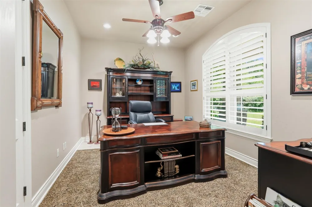 151 Lyndsey Drive Montgomery, TX 77316