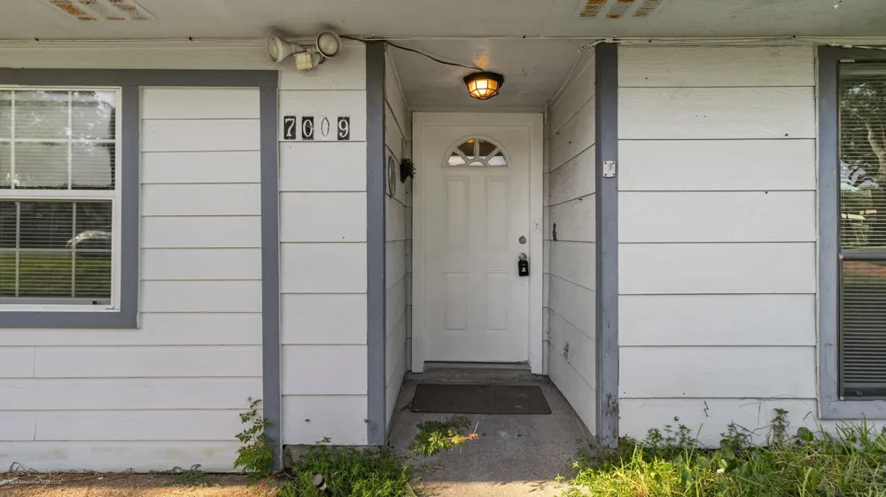 7009 Sprague Avenue Pasadena, TX 77505