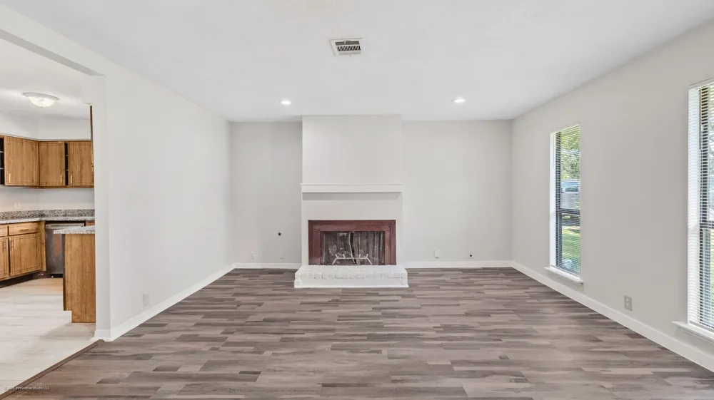 7009 Sprague Avenue Pasadena, TX 77505