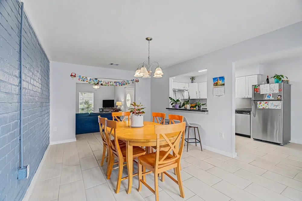 7180 Crownwest Street #7180 Houston, TX 77072