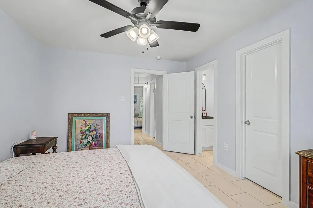 7180 Crownwest Street #7180 Houston, TX 77072