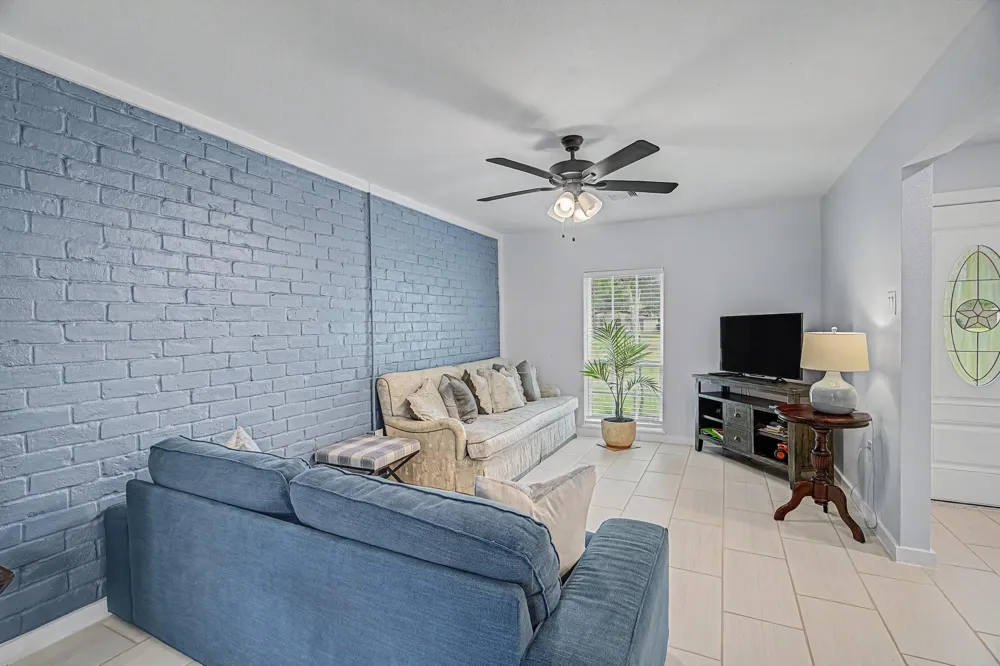 7180 Crownwest Street #7180 Houston, TX 77072