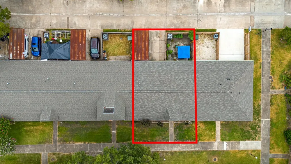 7180 Crownwest Street #7180 Houston, TX 77072