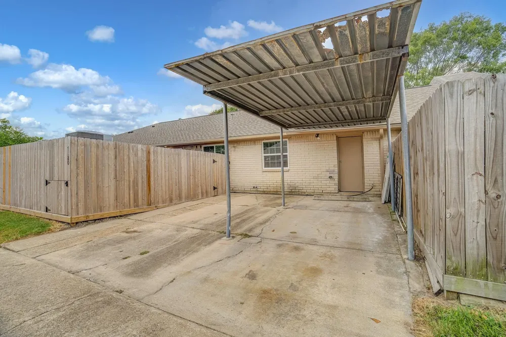 7180 Crownwest Street #7180 Houston, TX 77072