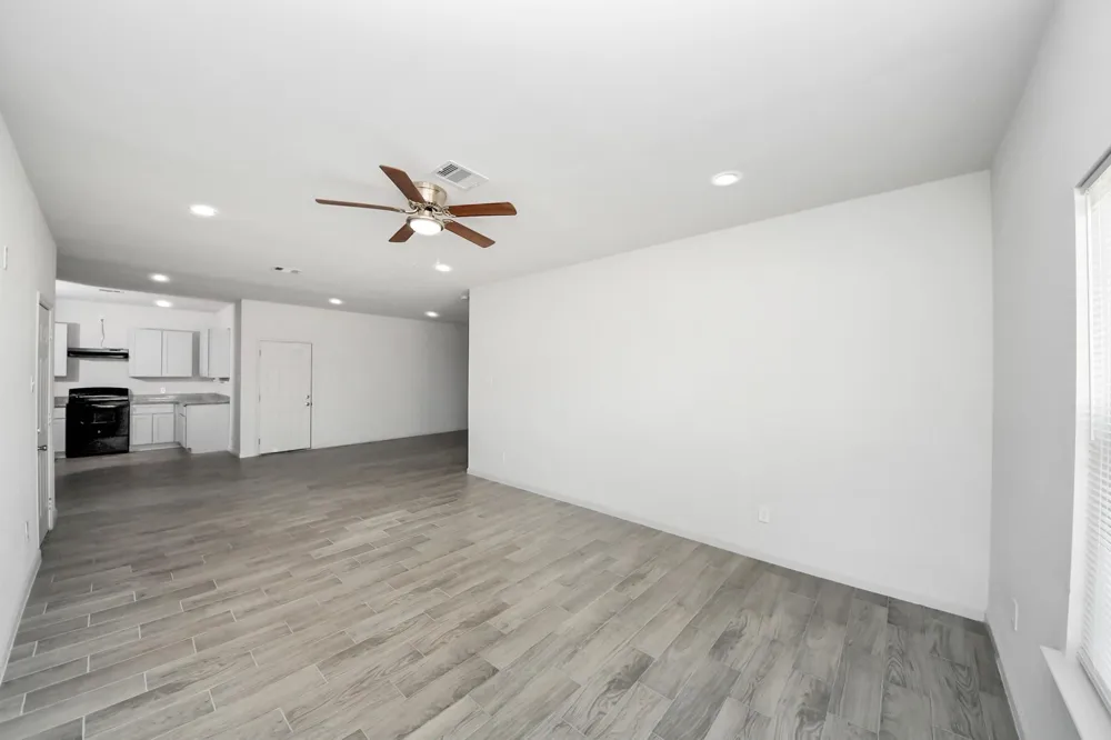 205 Memon Lane Deer Park, TX 77536