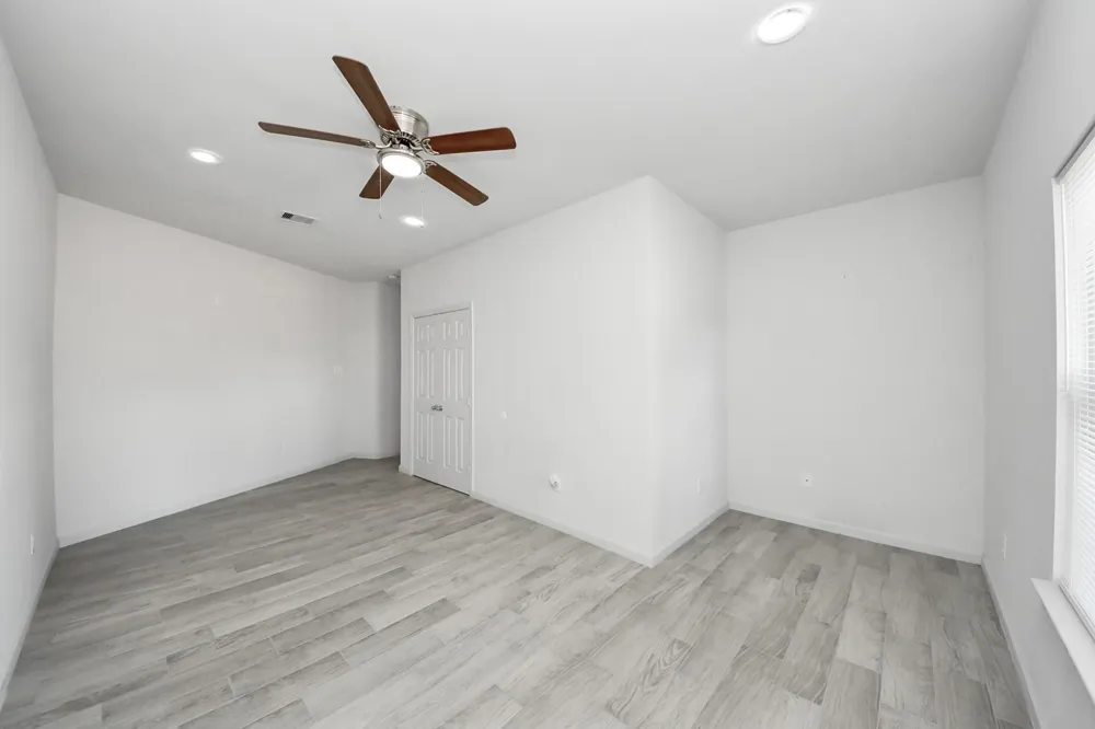 205 Memon Lane Deer Park, TX 77536