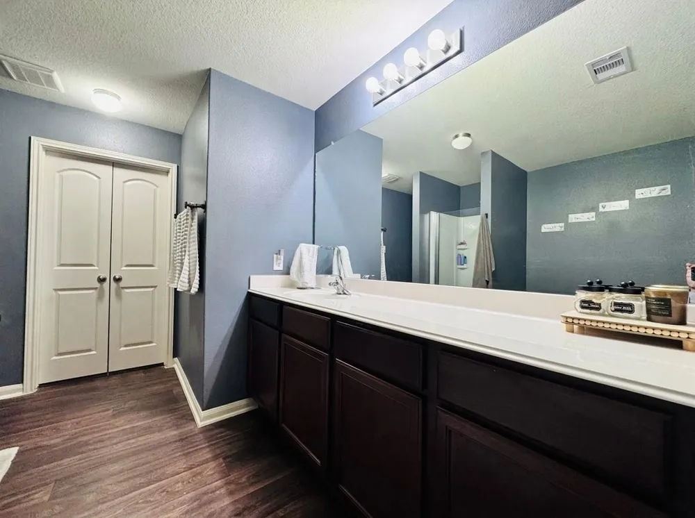 15931 Newport Place Crosby, TX 77532