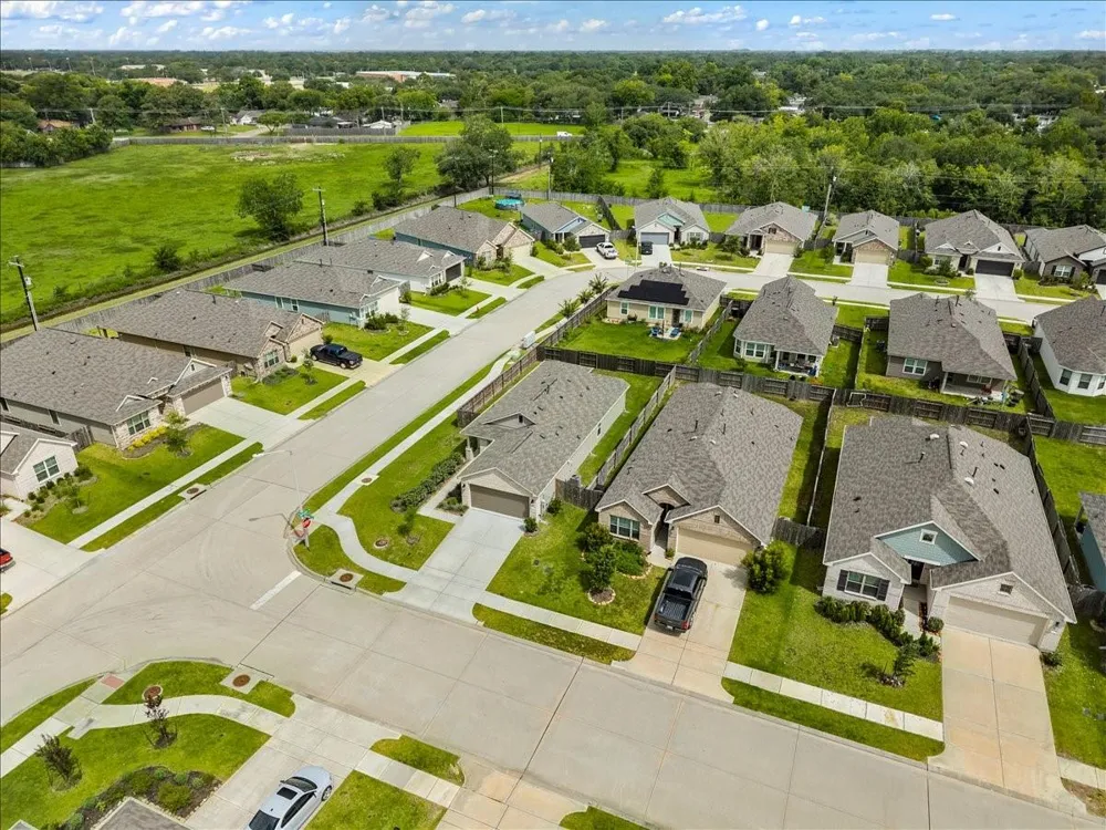 1224 Cavalry Junction Drive Alvin, TX 77511