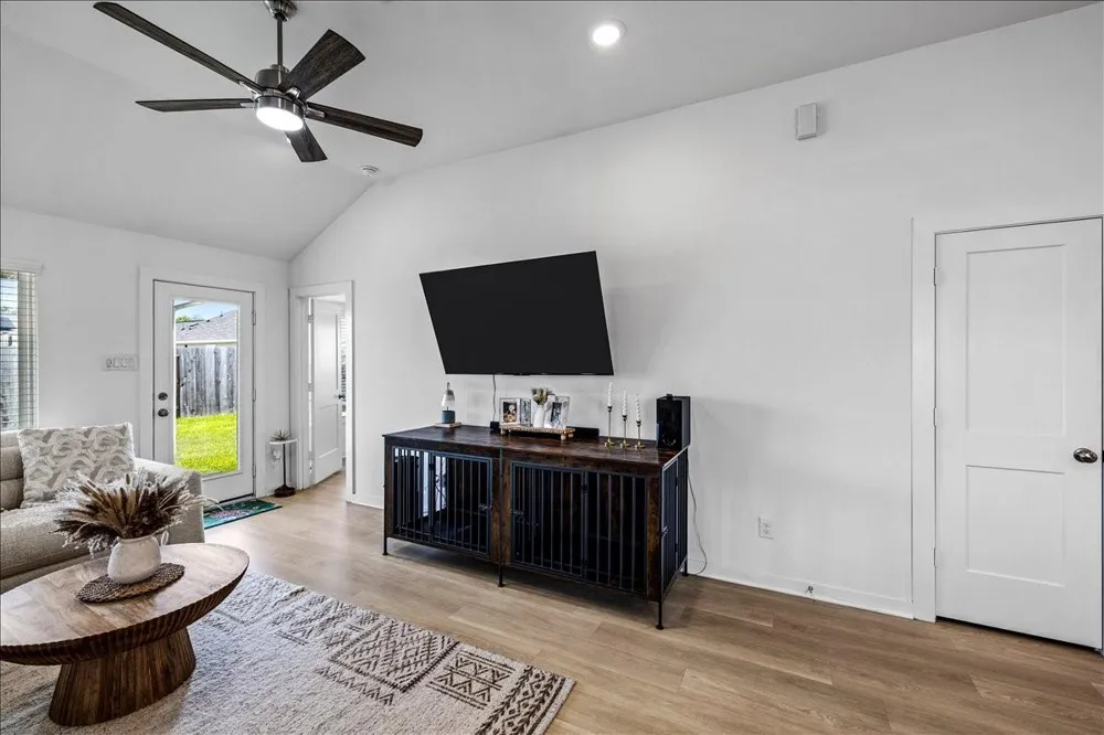1224 Cavalry Junction Drive Alvin, TX 77511