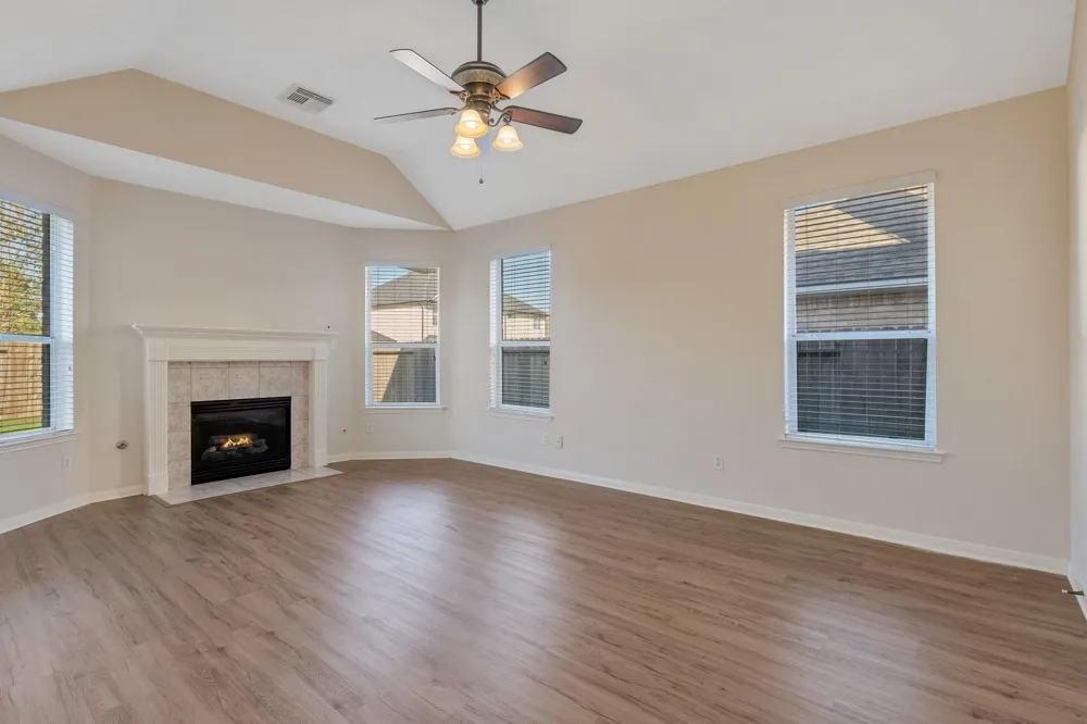 11311 Misty Morning Street Pearland, TX 77584