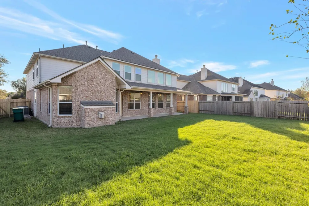 11311 Misty Morning Street Pearland, TX 77584