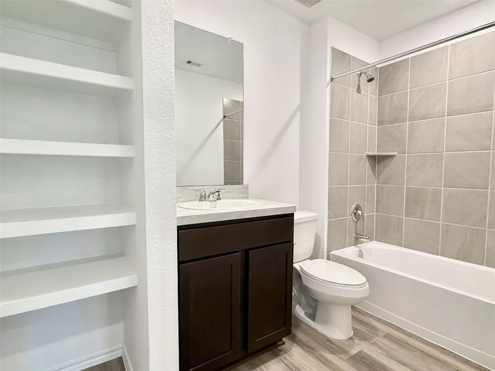 1127 Dewberry Downs Lane Houston, TX 77090