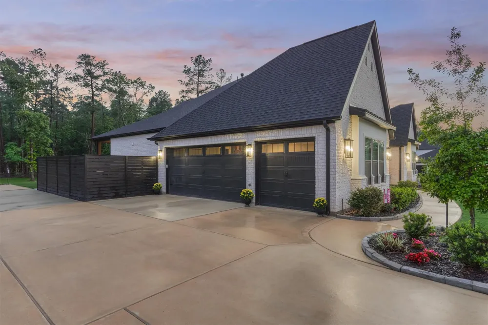 8220 Cavell Ct Montgomery, TX 77316