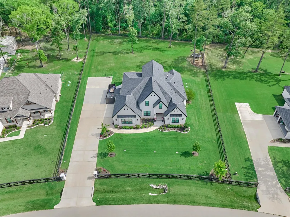 8220 Cavell Ct Montgomery, TX 77316