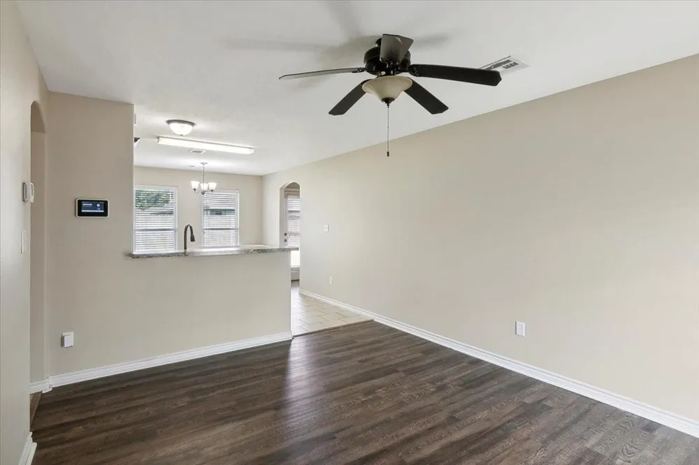 5165 Springwood Loop Lumberton, TX 77657