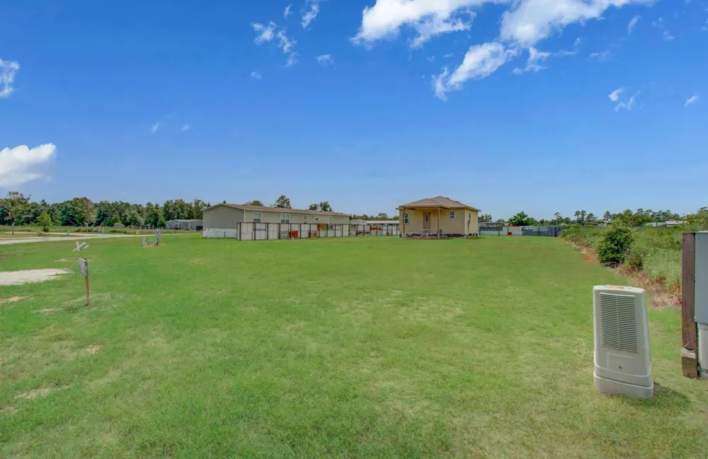 1243 Road 5263 Cleveland, TX 77327