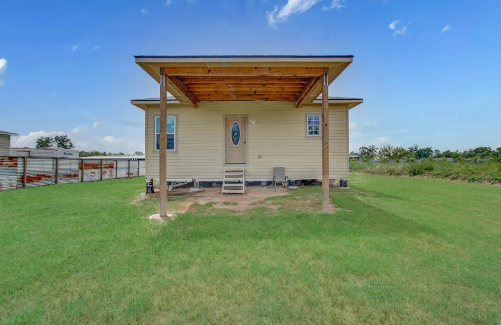 1243 Road 5263 Cleveland, TX 77327