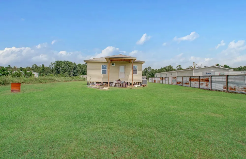 1243 Road 5263 Cleveland, TX 77327
