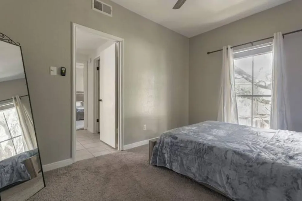 2100 Tanglewilde Street #77 Houston, TX 77063