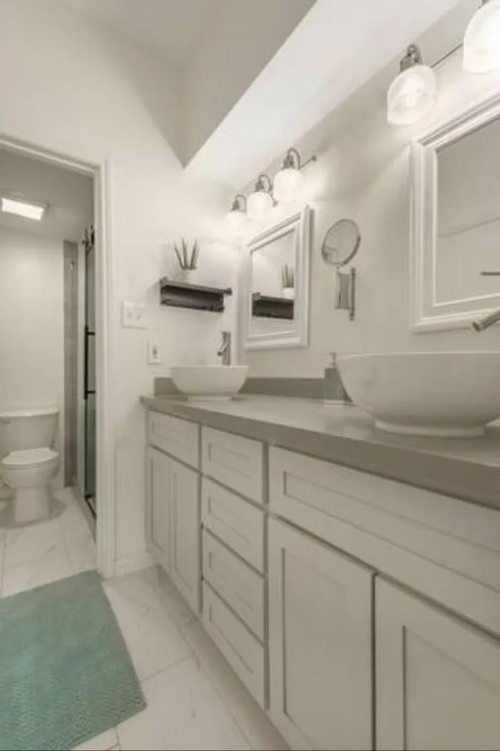 2100 Tanglewilde Street #77 Houston, TX 77063