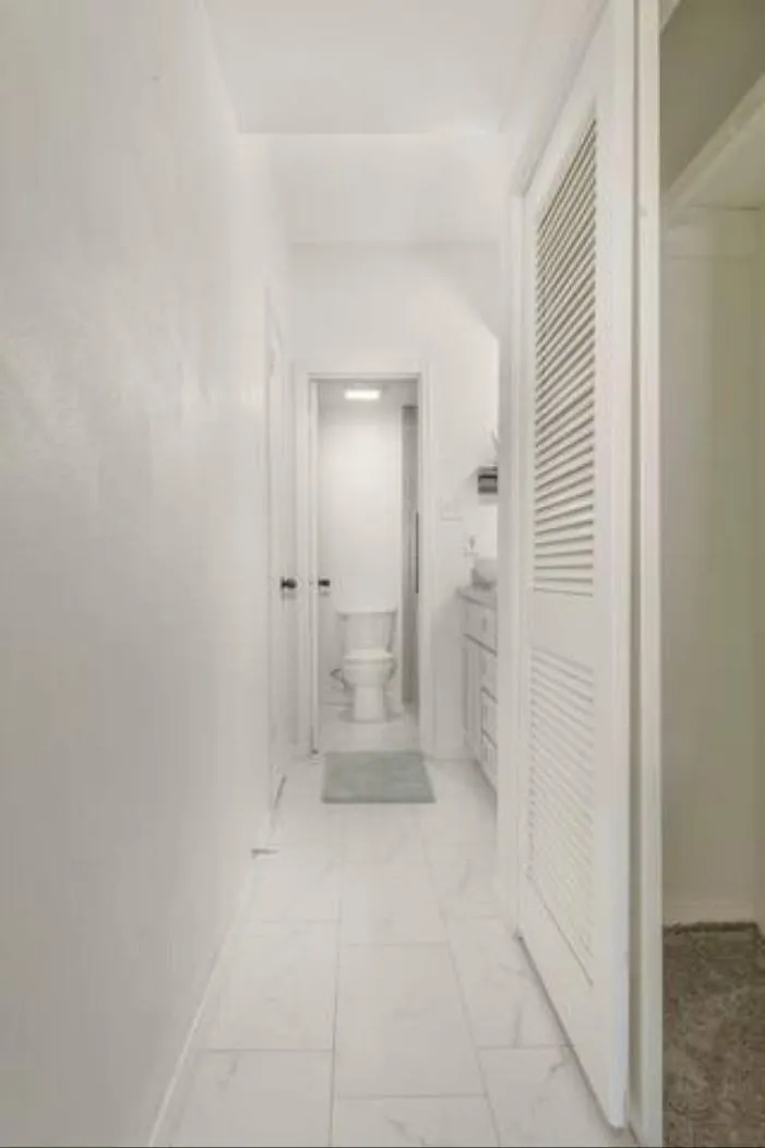 2100 Tanglewilde Street #77 Houston, TX 77063