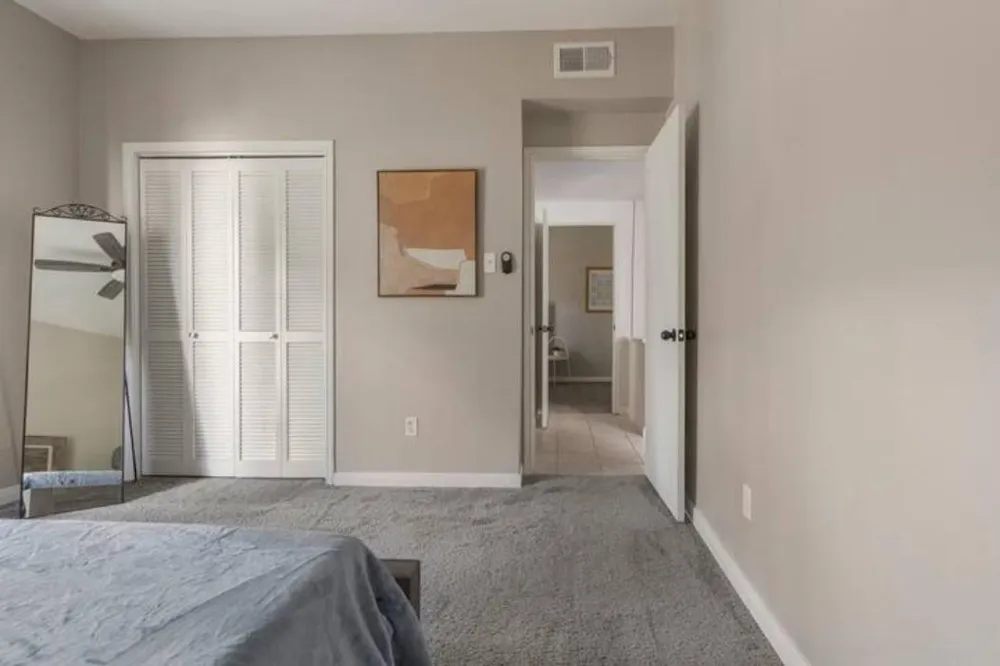 2100 Tanglewilde Street #77 Houston, TX 77063