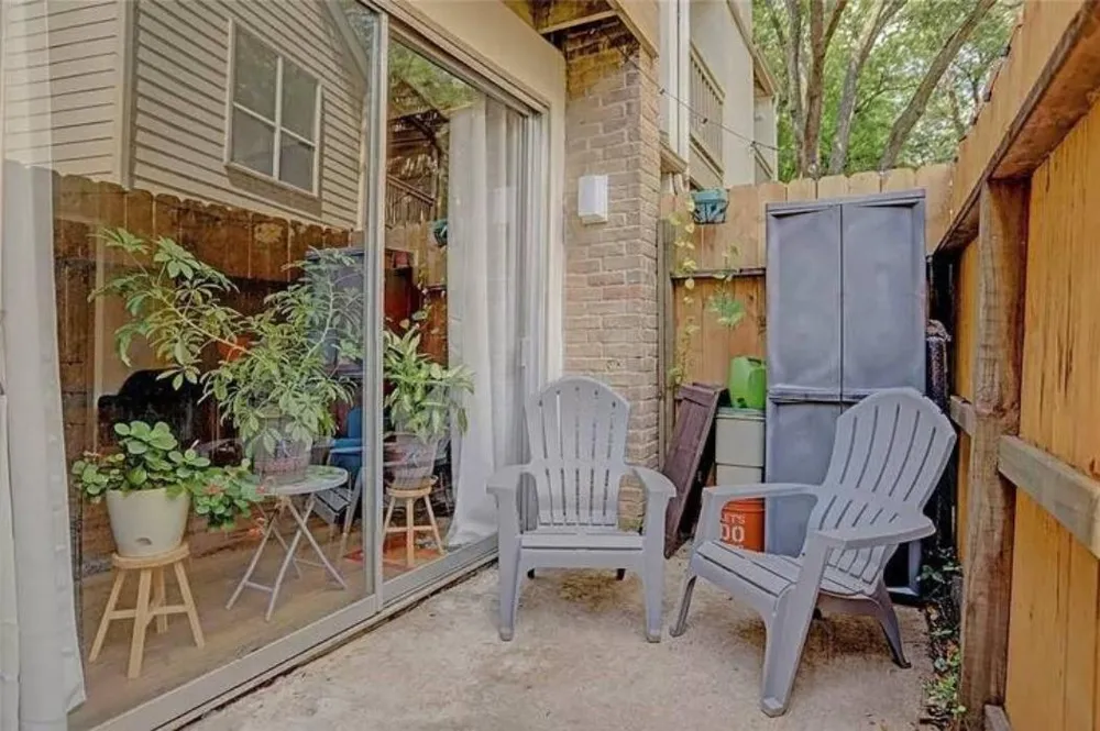 2100 Tanglewilde Street #77 Houston, TX 77063