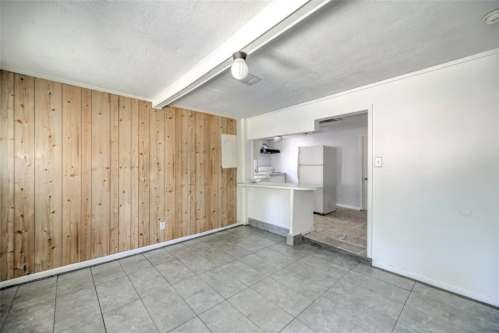 704 W West Street Livingston, TX 77351