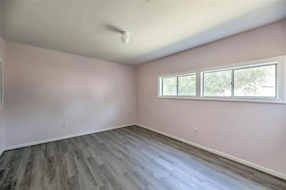 704 W West Street Livingston, TX 77351