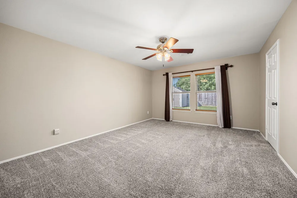 19426 Dolan Springs Drive Tomball, TX 77377