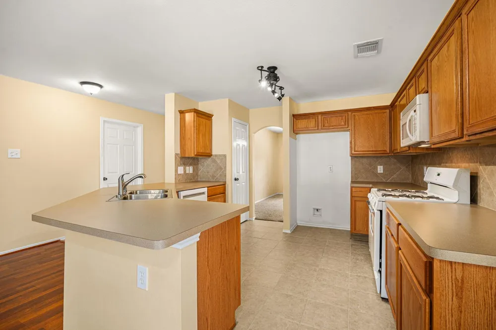 19426 Dolan Springs Drive Tomball, TX 77377