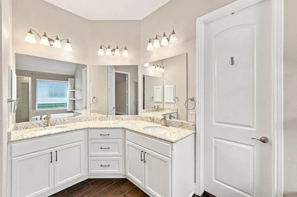 279 Capriccio Lane Montgomery, TX 77316