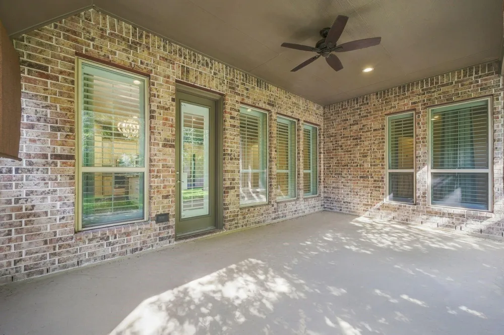 279 Capriccio Lane Montgomery, TX 77316