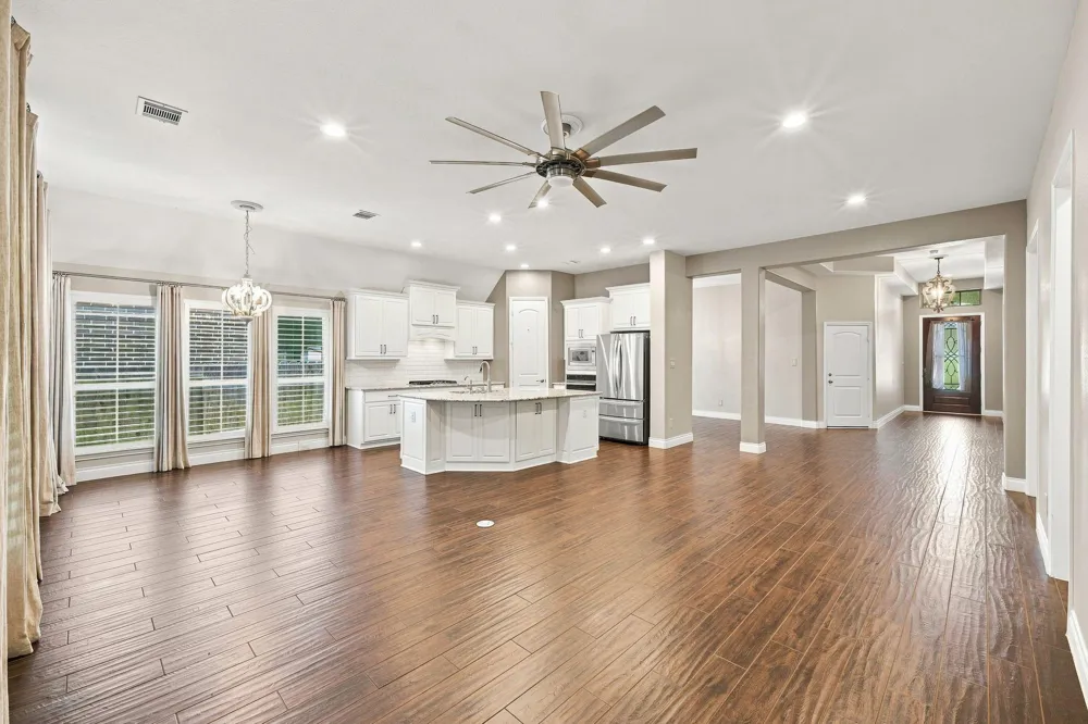 279 Capriccio Lane Montgomery, TX 77316