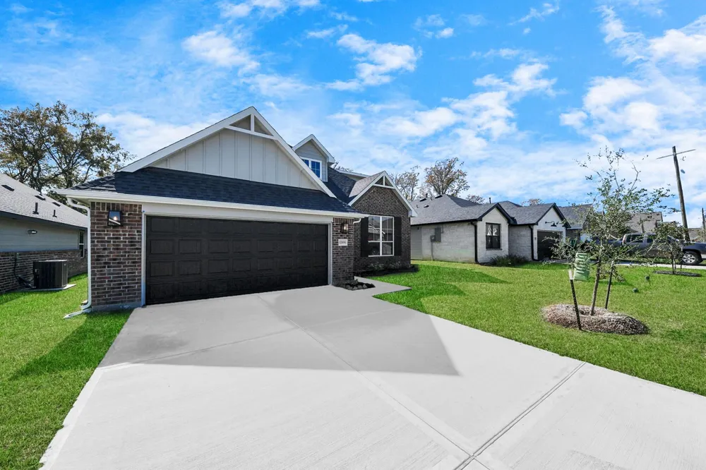 12051 Noble Heart Drive Willis, TX 77318