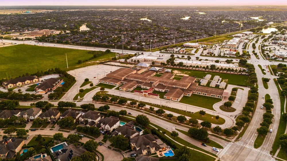 5102 Hawthorne Bend Drive Katy, TX 77494