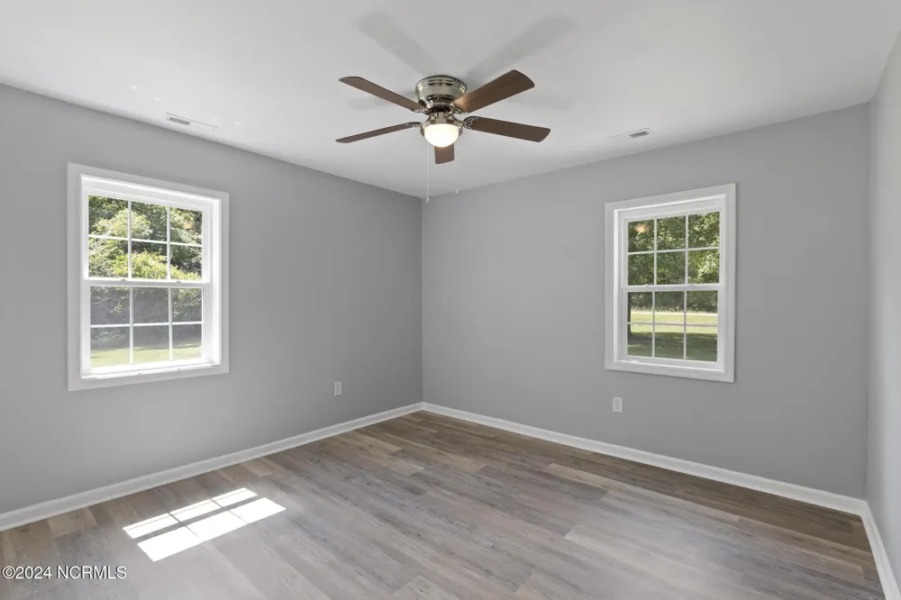 690 Maple Hill School Road Maple Hill, NC 28454