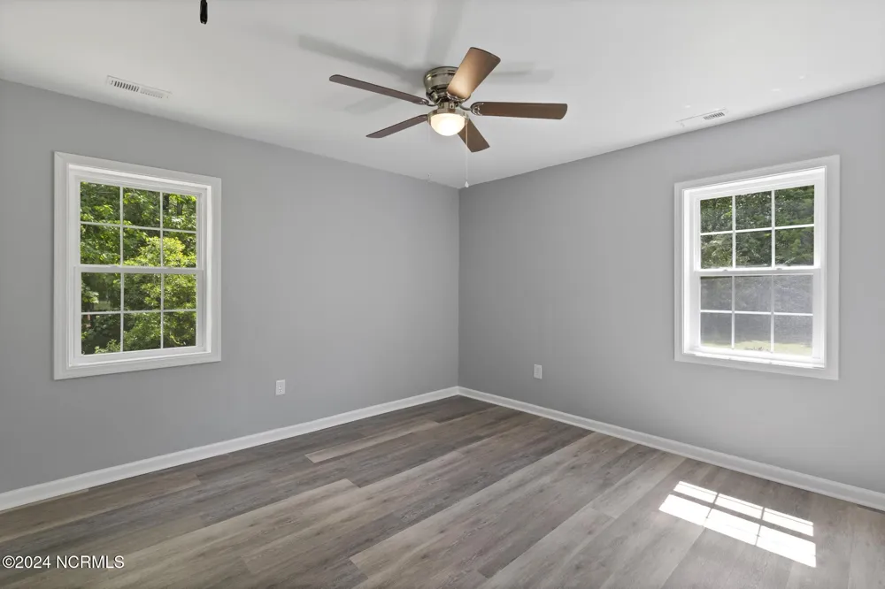 690 Maple Hill School Road Maple Hill, NC 28454
