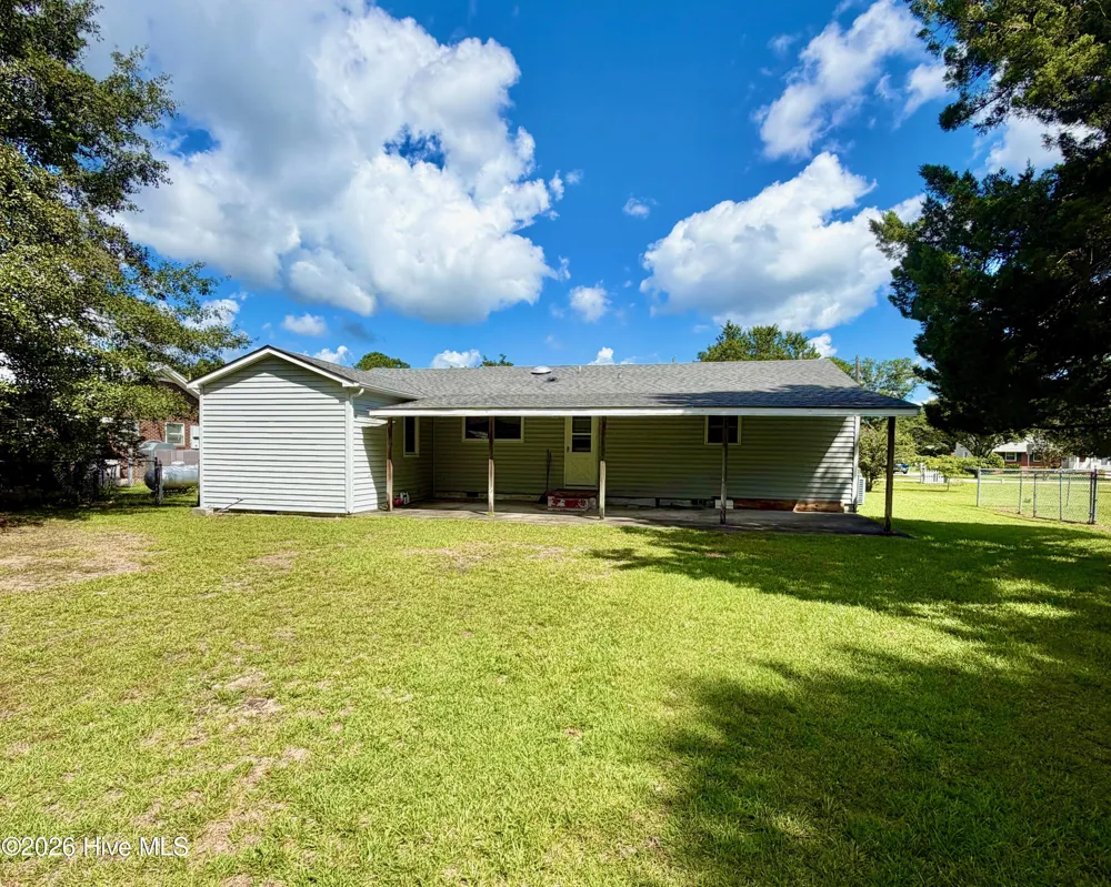 2802 Easy Street Newport, NC 28570