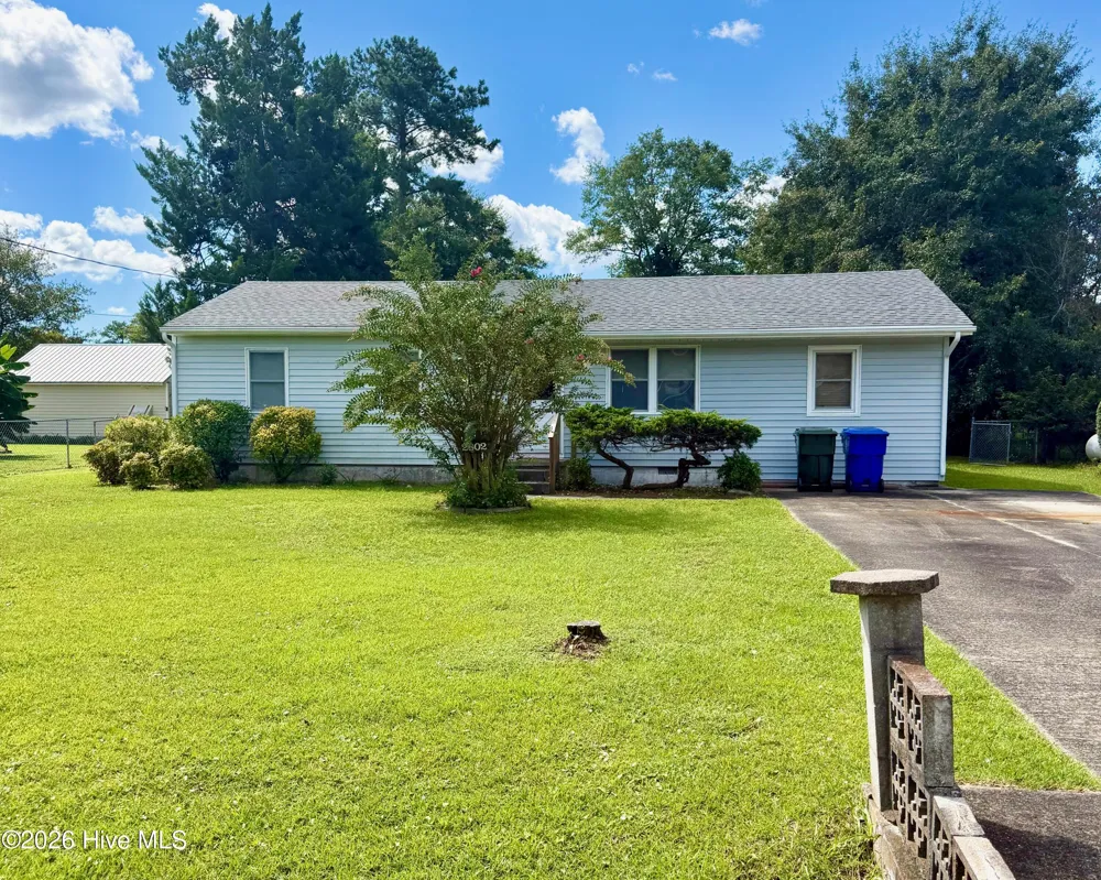 2802 Easy Street Newport, NC 28570