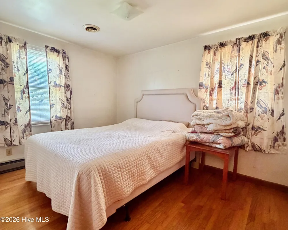 2802 Easy Street Newport, NC 28570