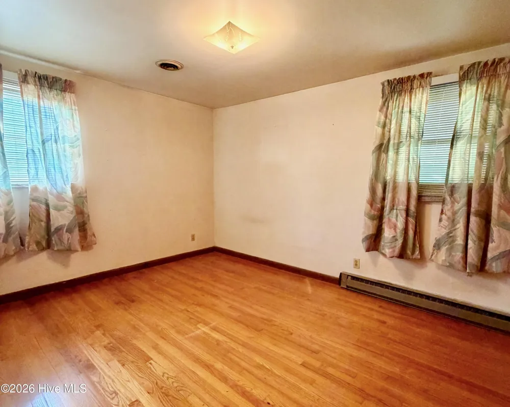 2802 Easy Street Newport, NC 28570