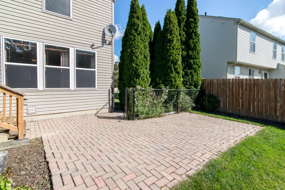 7572 Dover Drive Ypsilanti, MI 48197