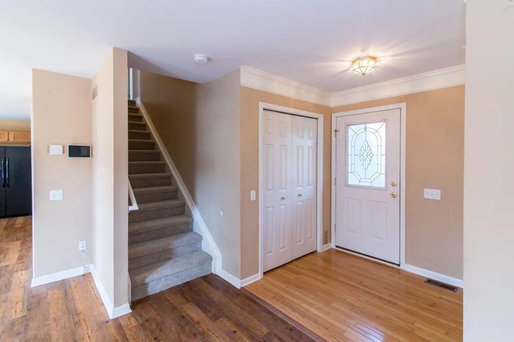 7572 Dover Drive Ypsilanti, MI 48197