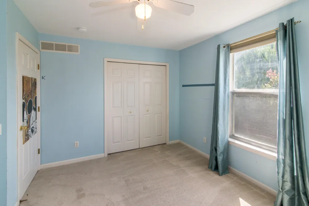 7572 Dover Drive Ypsilanti, MI 48197