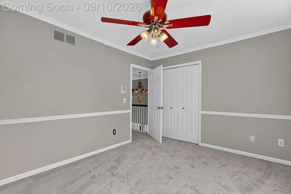 48802 Crescent Drive Macomb Township, MI 48044