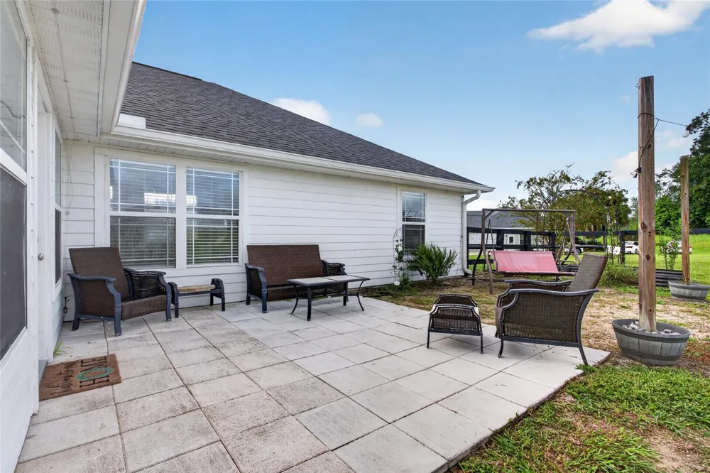 25716 NW 176TH LANE High Springs, FL 32643